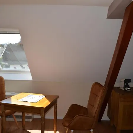 Halfenschaenke Modern Retreat